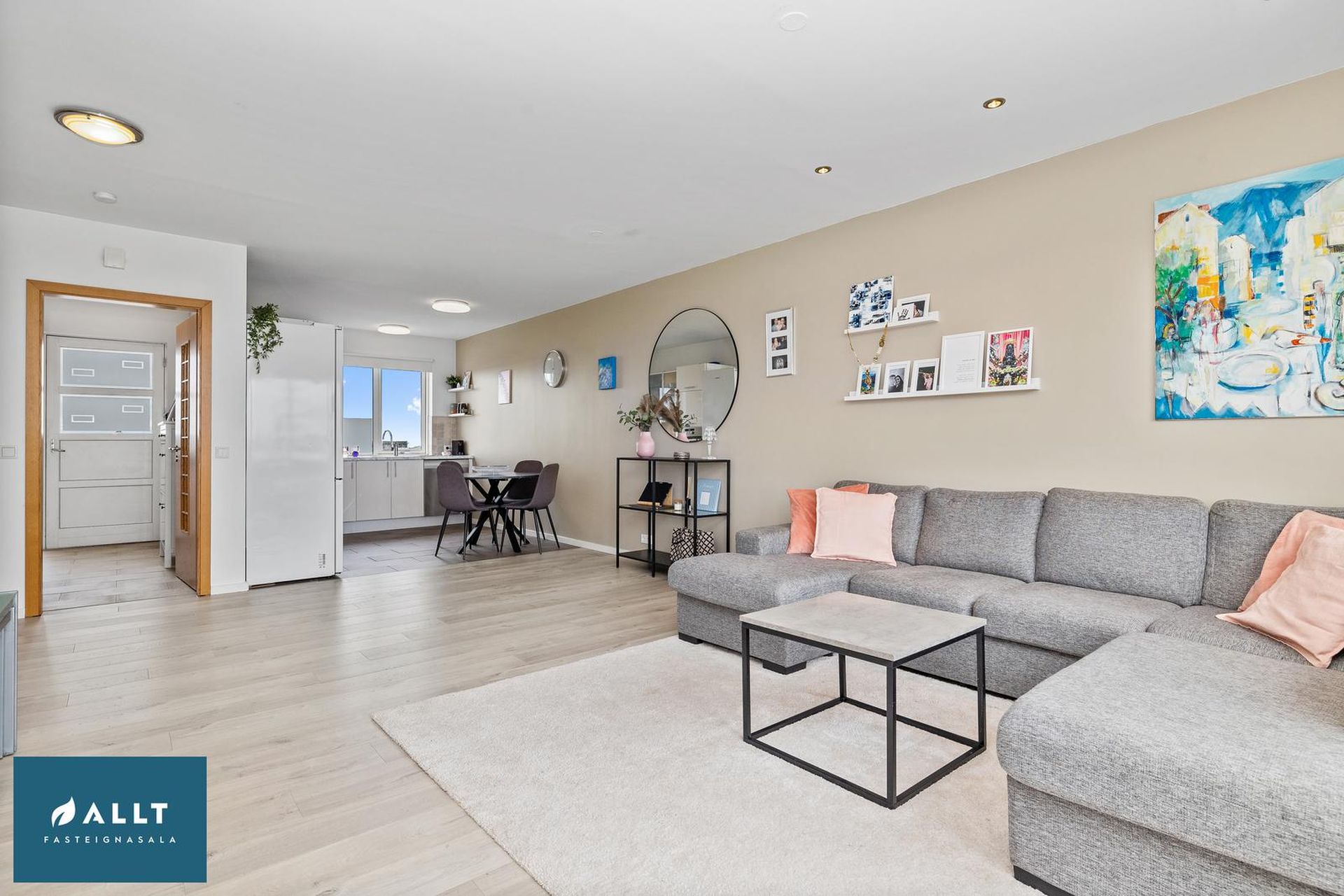 Tjarnabakki 10 - 0205, 260 Reykjanesbær