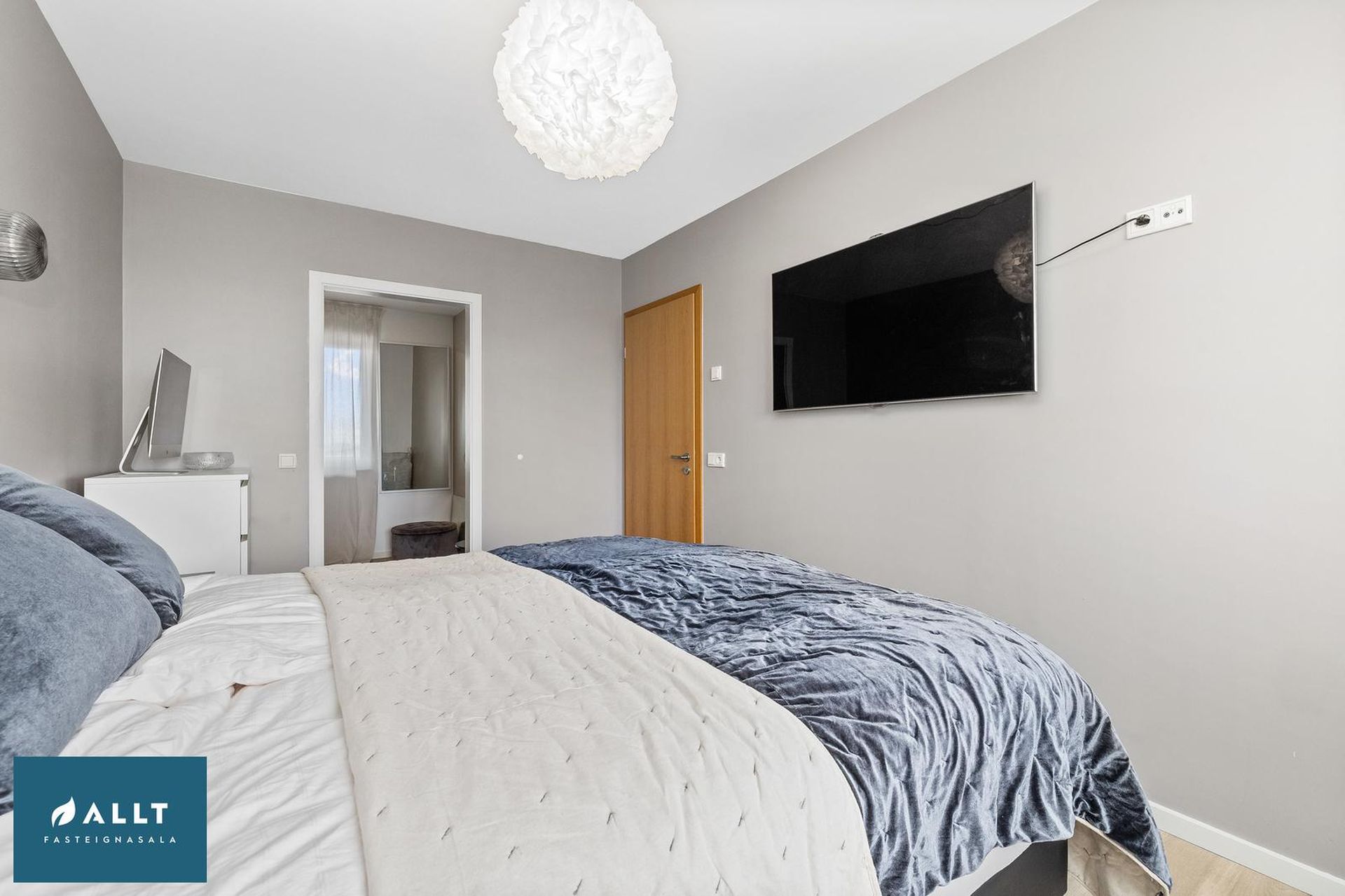 Tjarnabakki 10 - 0205, 260 Reykjanesbær