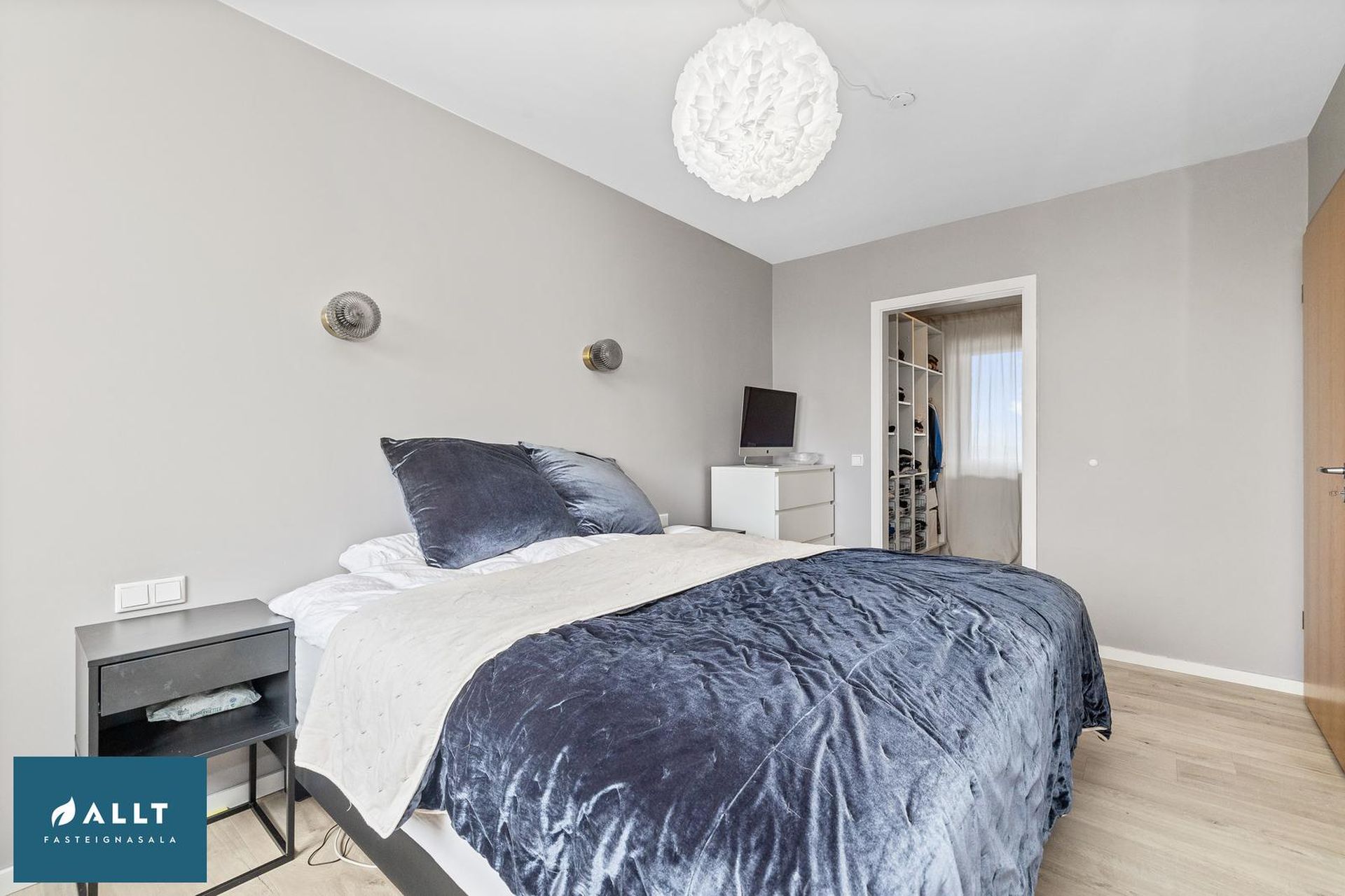 Tjarnabakki 10 - 0205, 260 Reykjanesbær