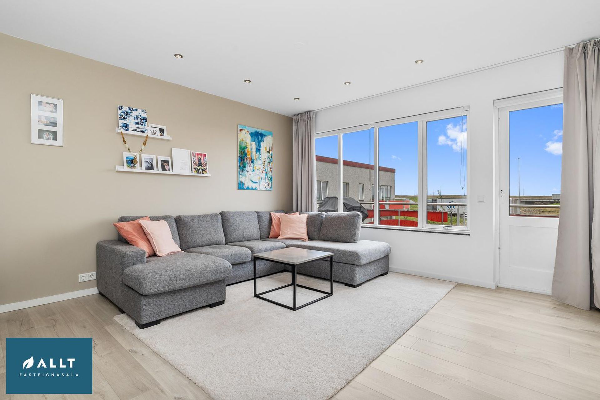 Tjarnabakki 10 - 0205, 260 Reykjanesbær