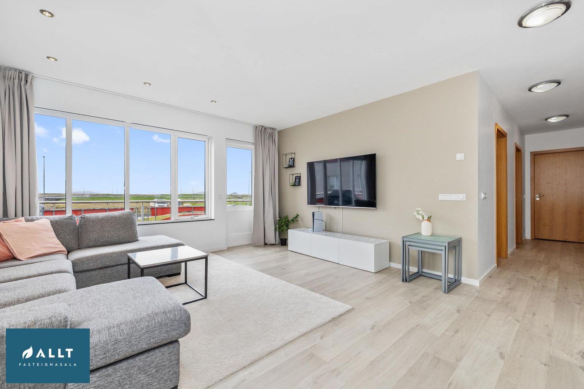 Tjarnabakki 10 - 0205, 260 Reykjanesbær