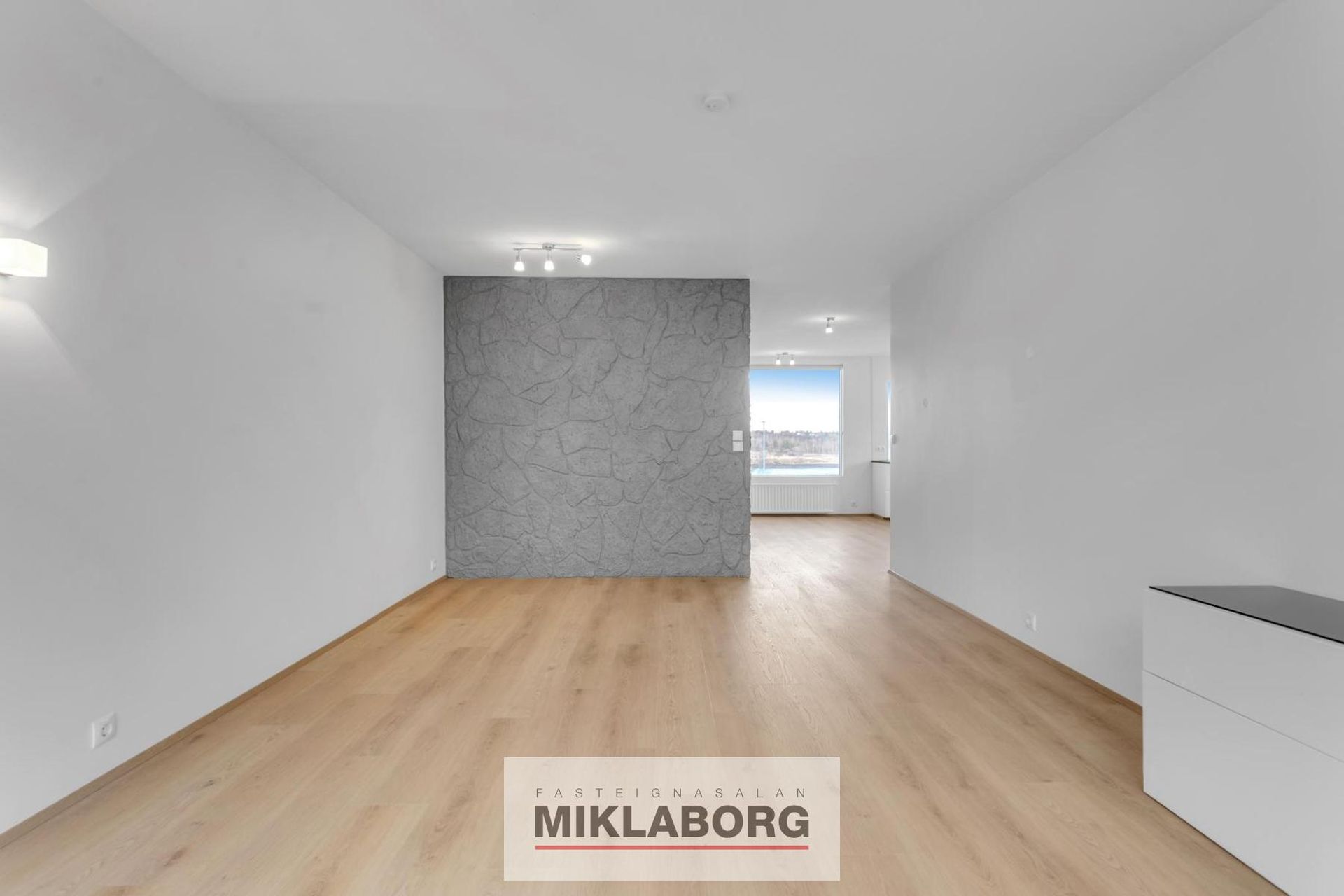 Kársnesbraut 53, 200 Kópavogur