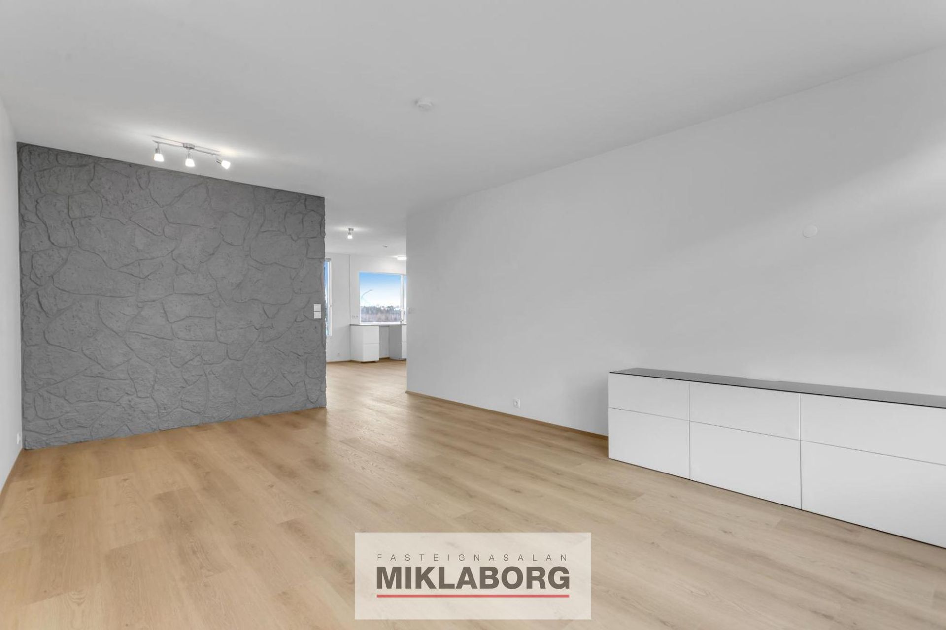 Kársnesbraut 53, 200 Kópavogur