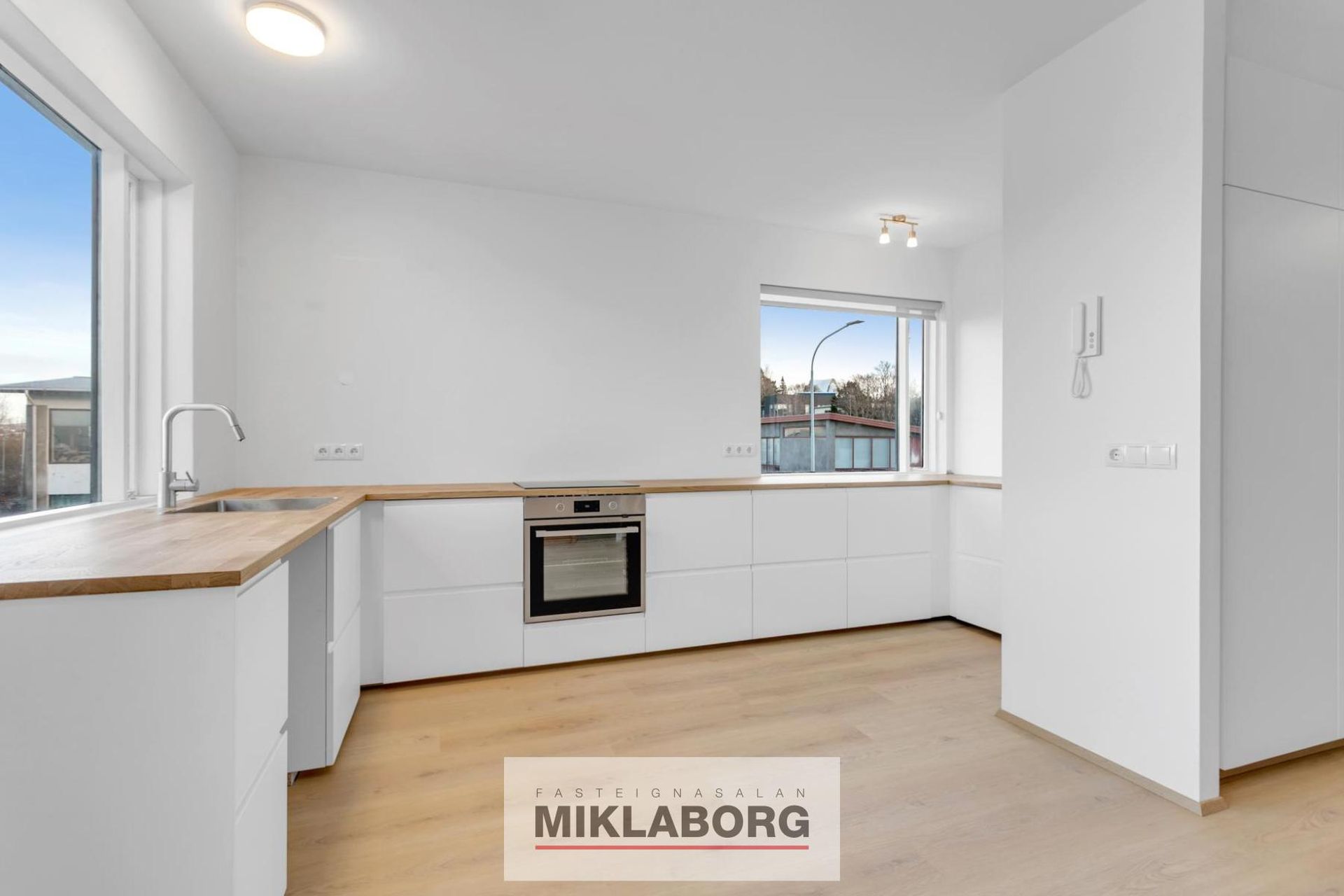 Kársnesbraut 53, 200 Kópavogur