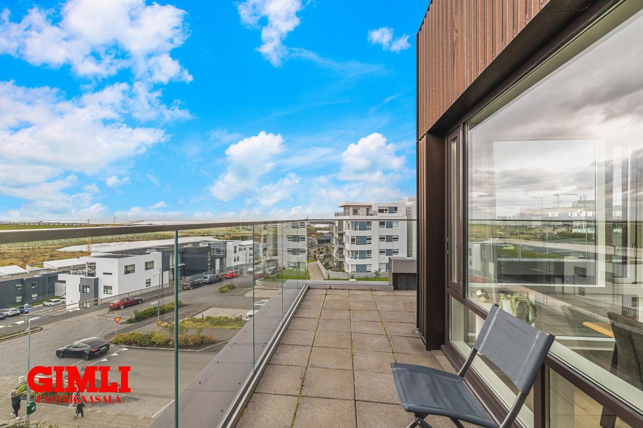 Holtsvegur 53 - 0502, 210 Garðabær