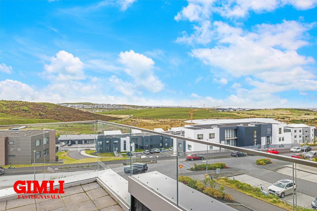 Holtsvegur 53 - 0502, 210 Garðabær