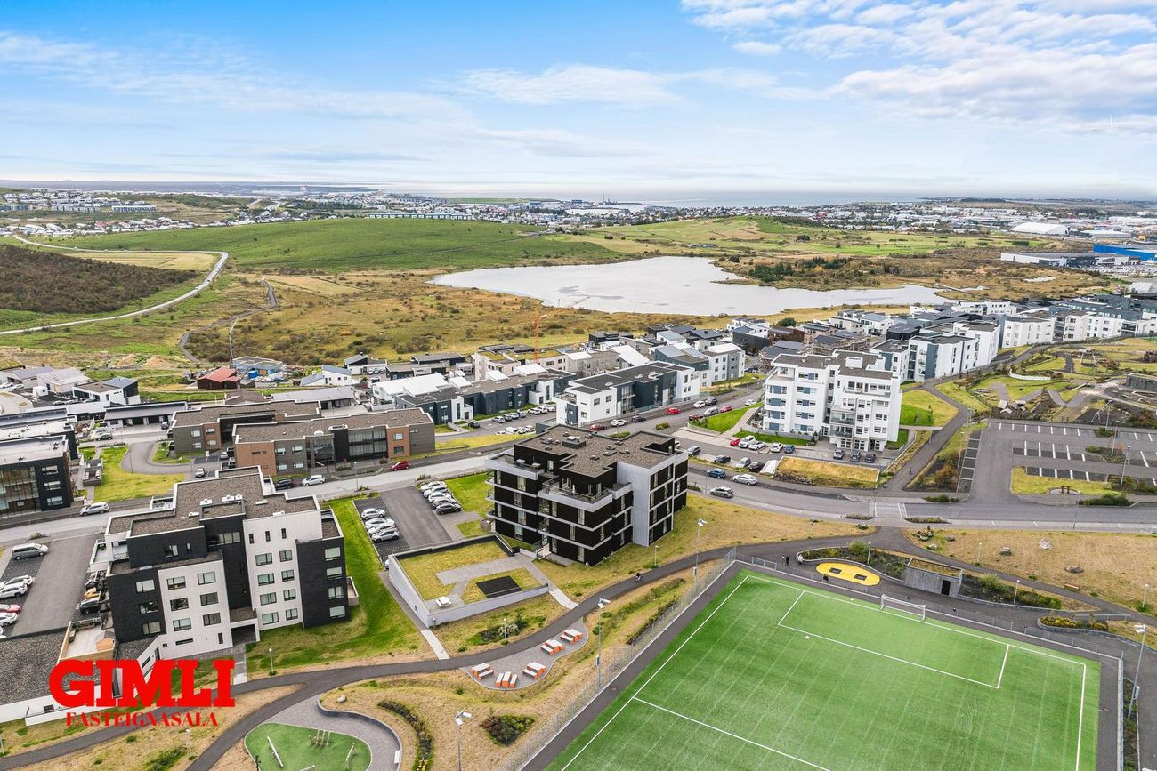 Holtsvegur 53 - 0502, 210 Garðabær