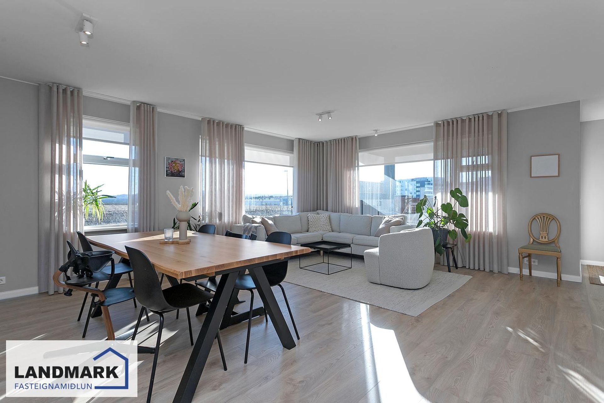 Vindakór 5 5-7, 203 Kópavogur