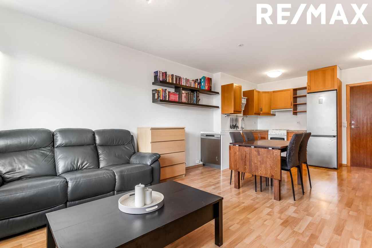 Asparfell 6, 111 Reykjavík