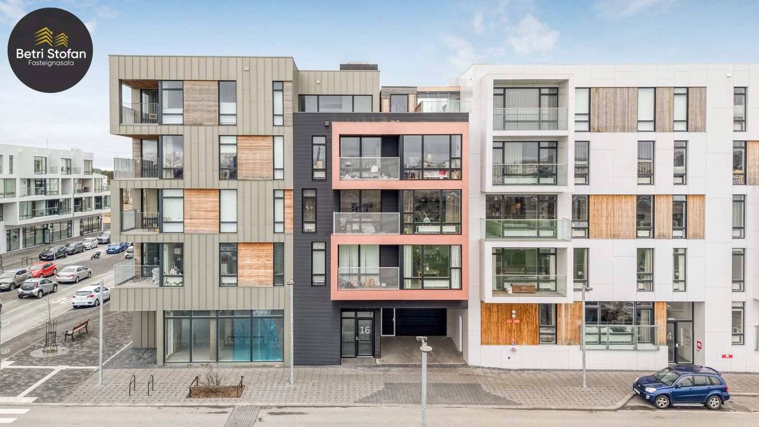Valshlíð 16, 102 Reykjavík