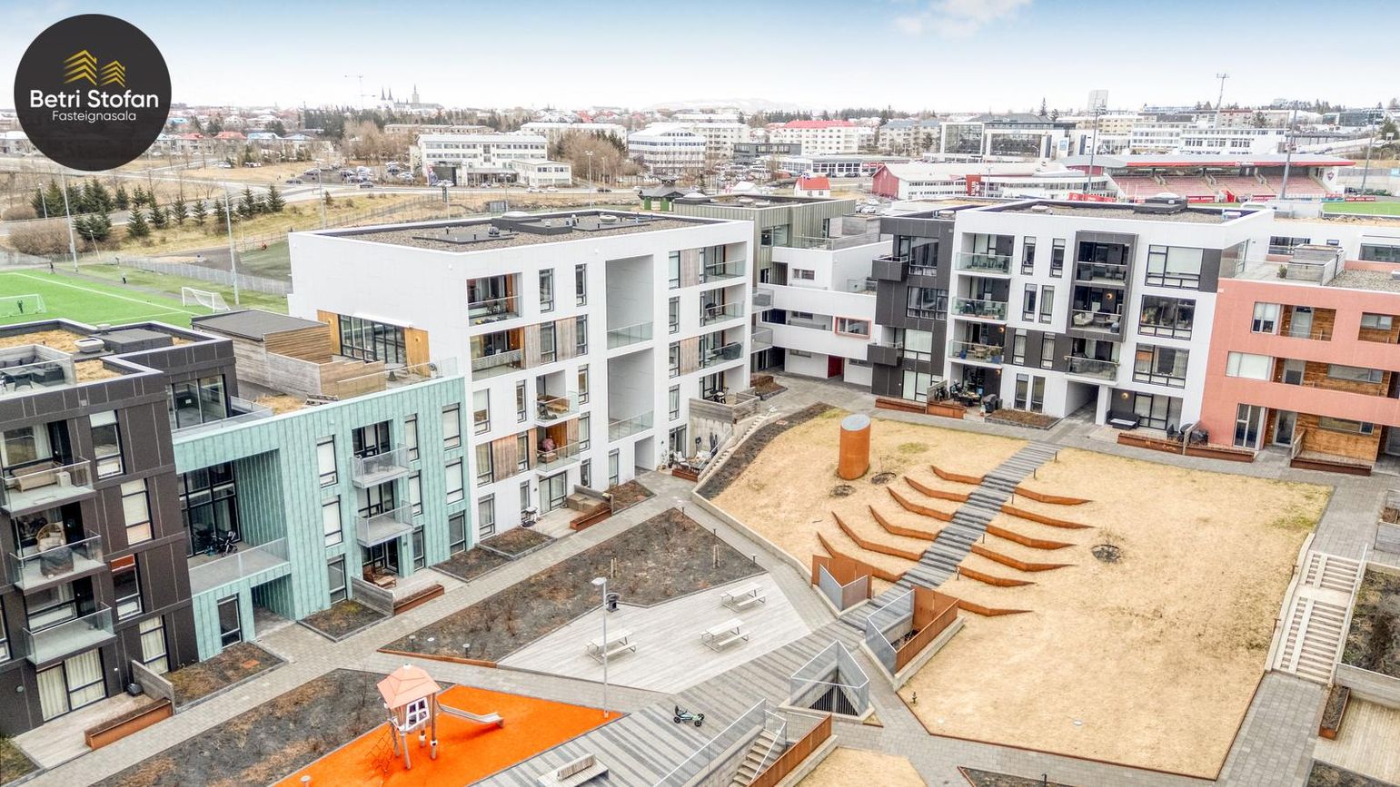 Valshlíð 16, 102 Reykjavík