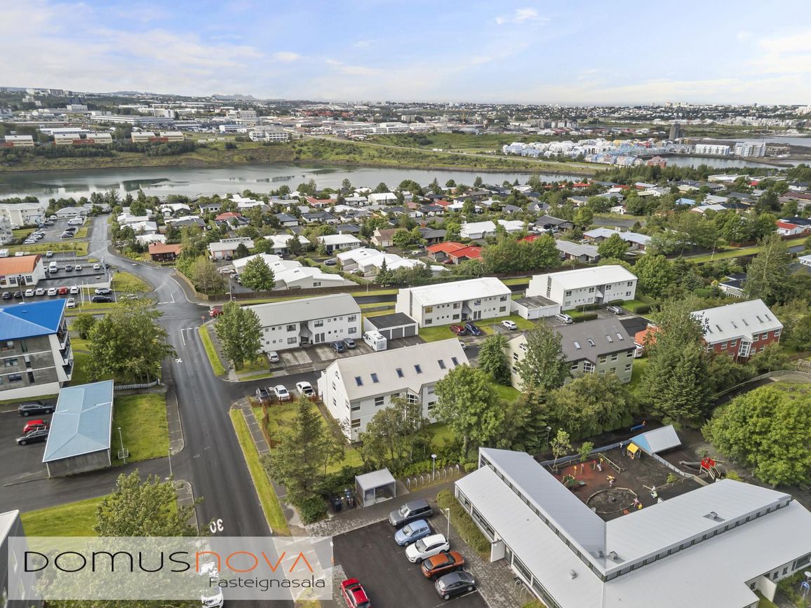 Frostafold 25, 112 Reykjavík