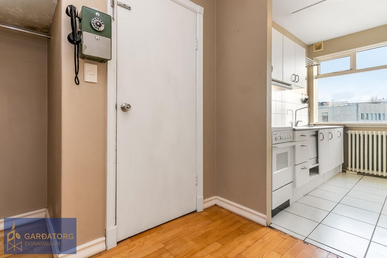 Hringbraut 107, 101 Reykjavík