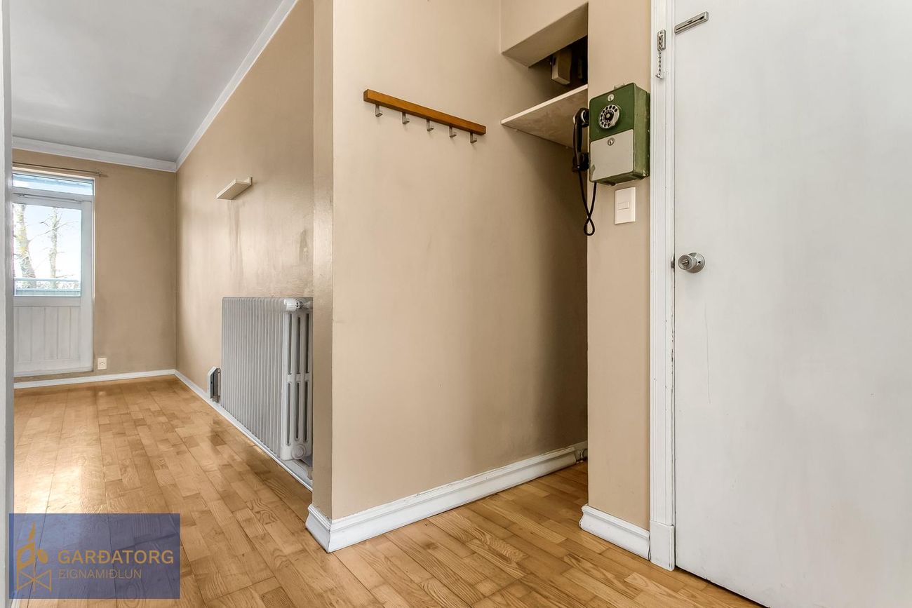 Hringbraut 107, 101 Reykjavík