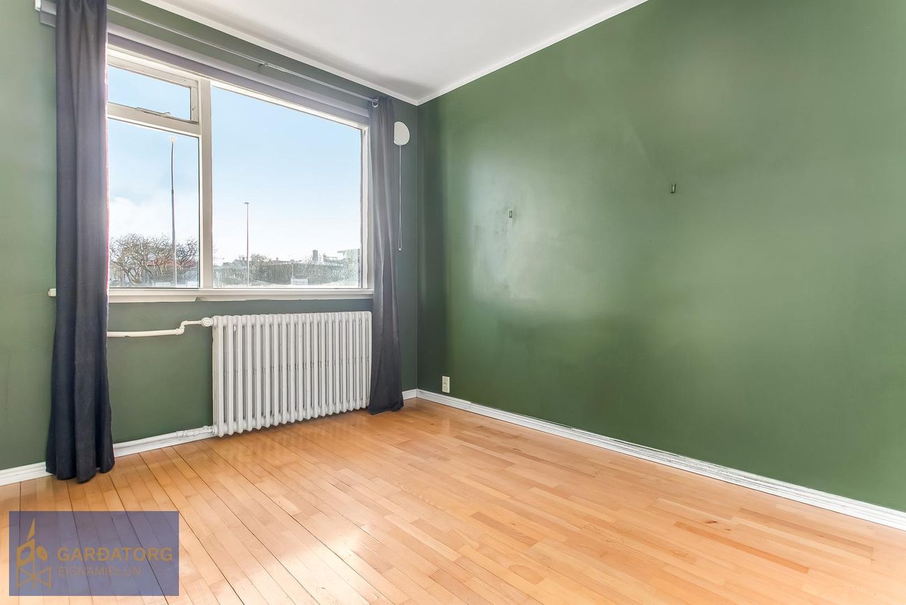 Hringbraut 107, 101 Reykjavík