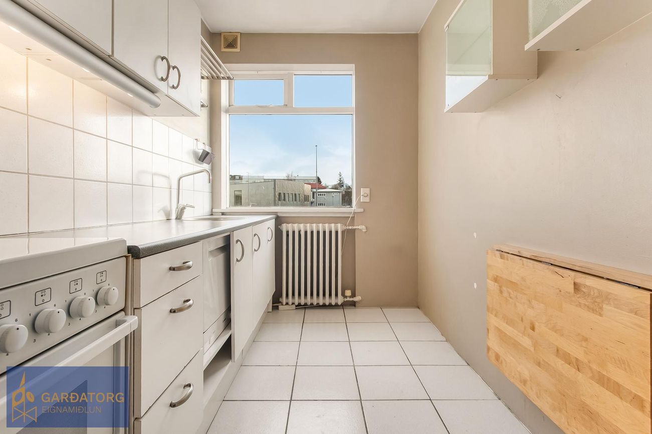 Hringbraut 107, 101 Reykjavík