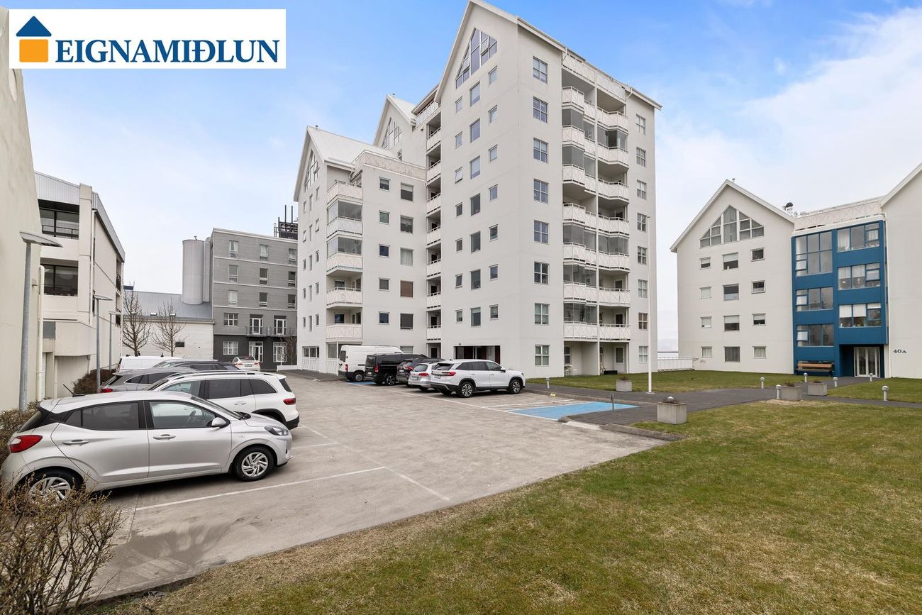Skúlagata 40, 101 Reykjavík