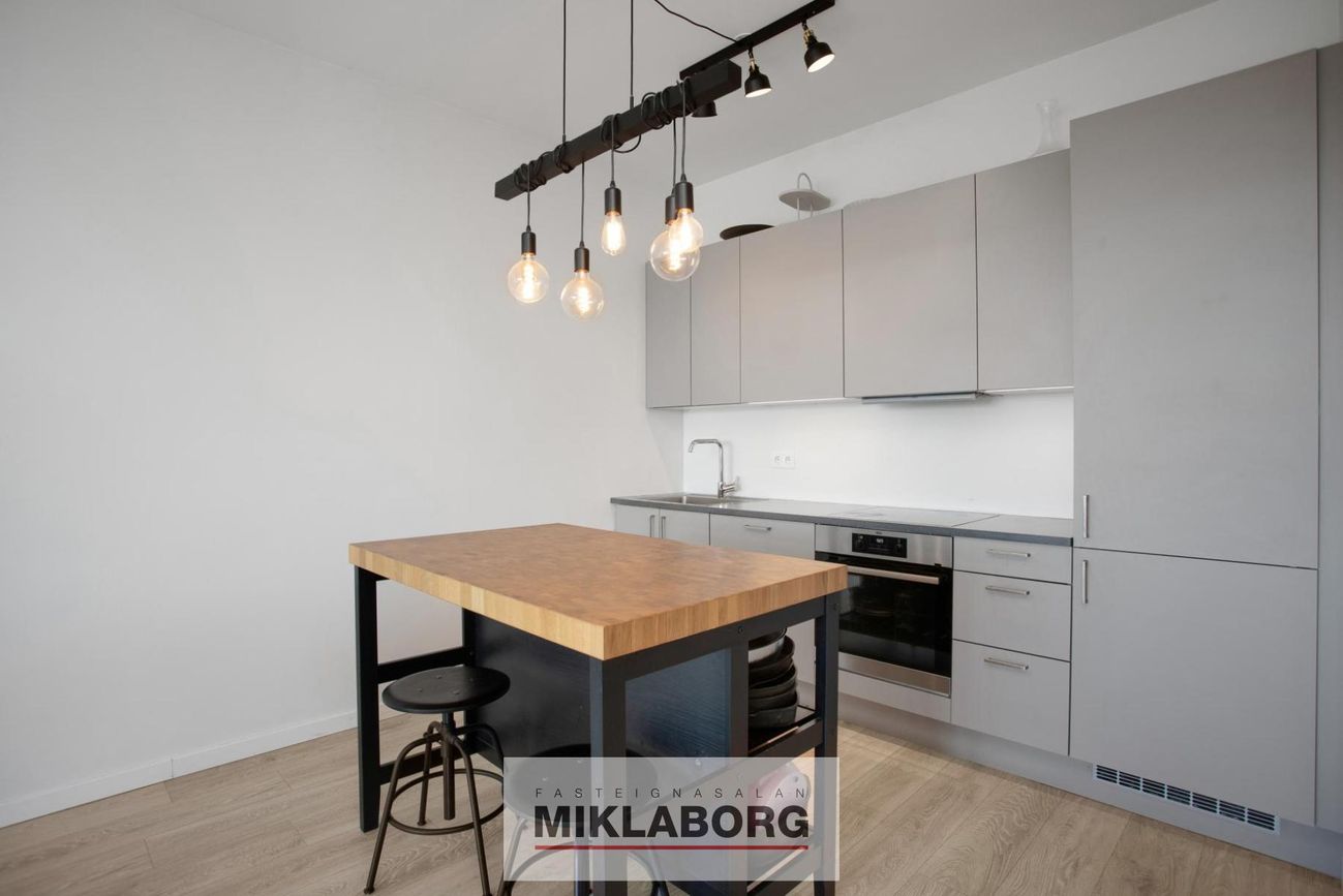 Hafnarbraut 11, 200 Kópavogur