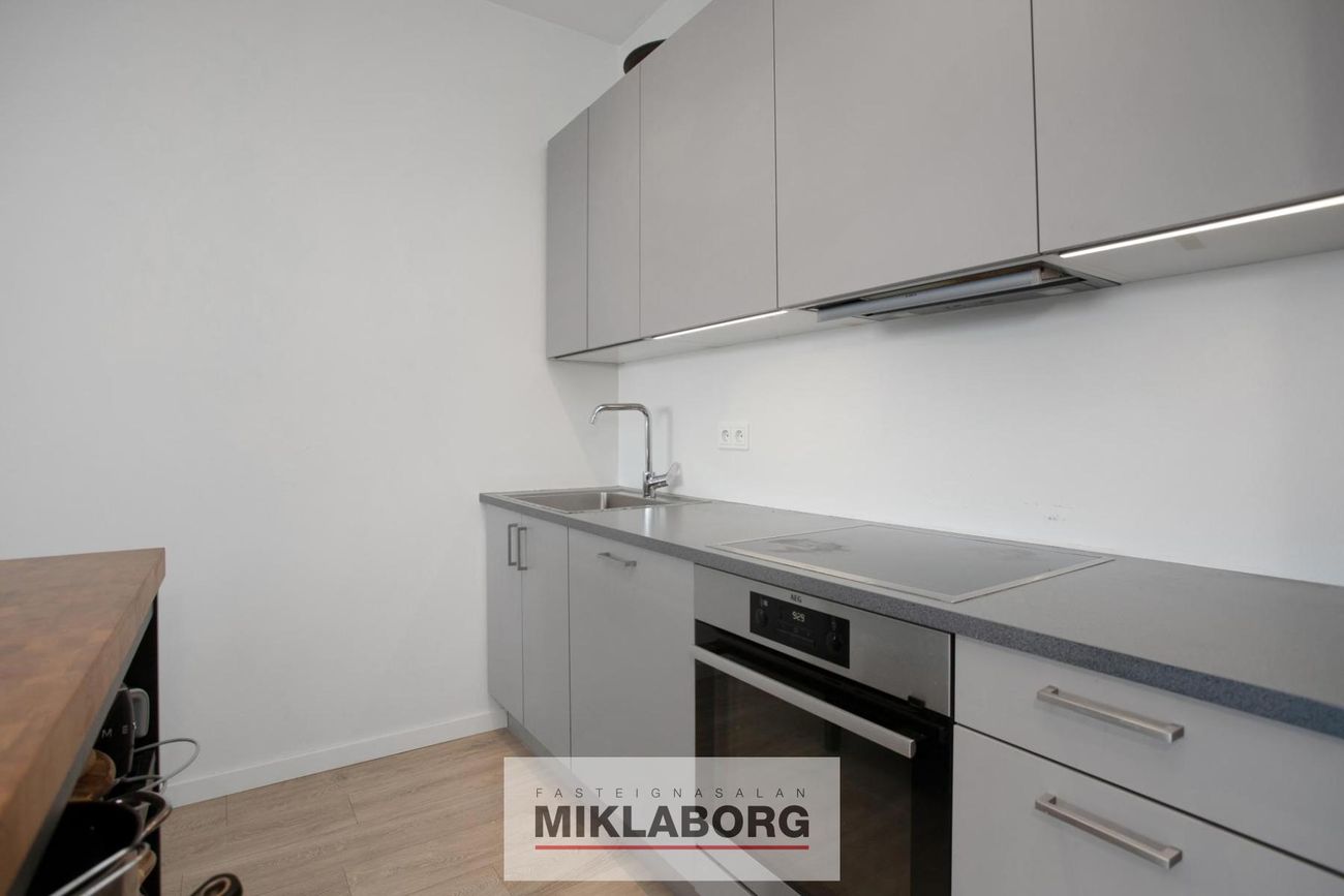 Hafnarbraut 11, 200 Kópavogur
