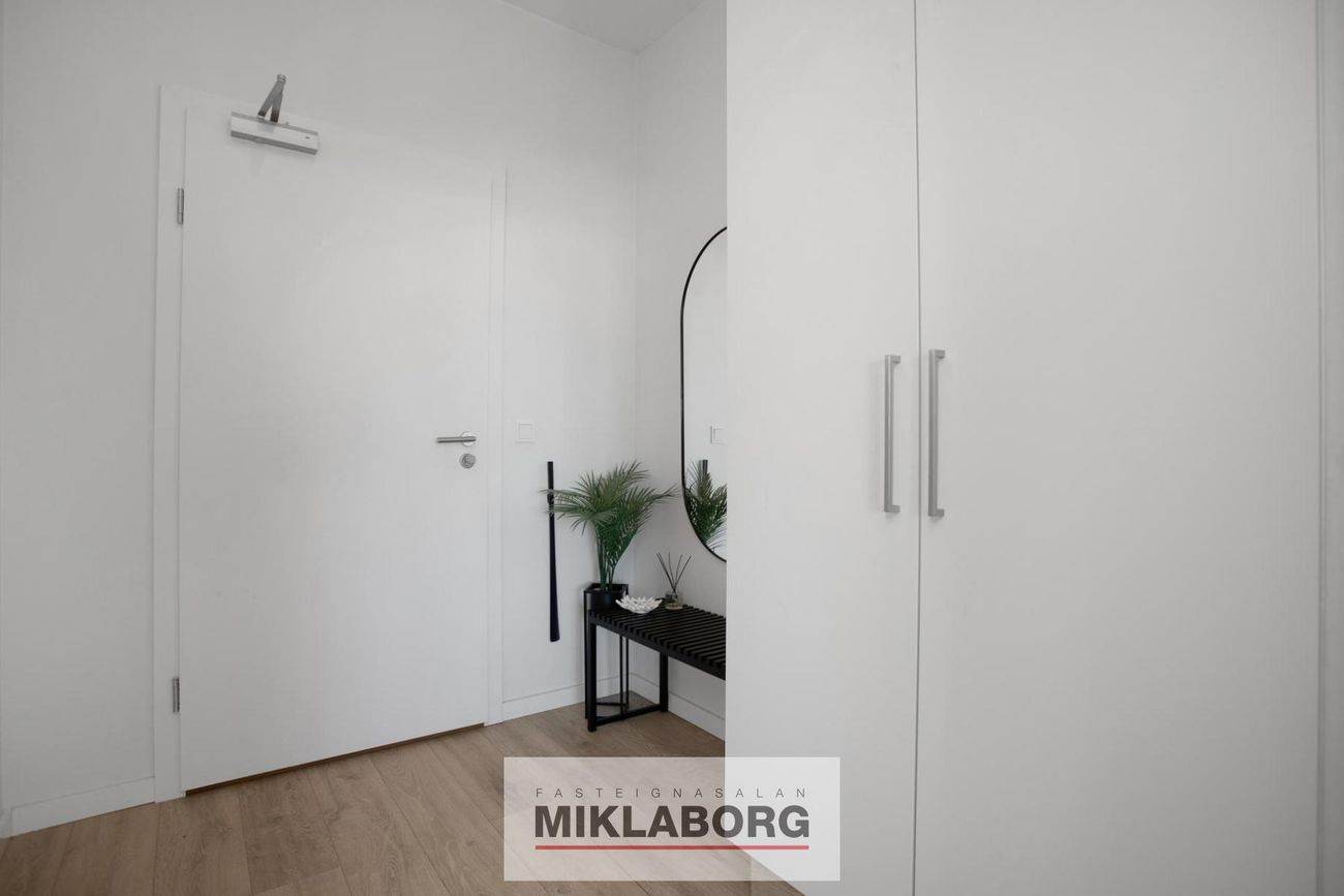 Hafnarbraut 11, 200 Kópavogur