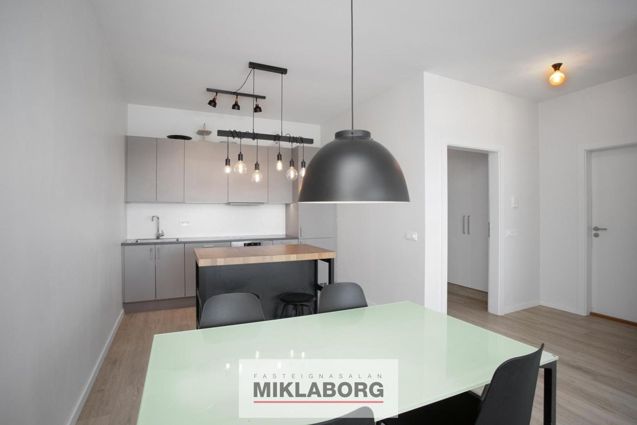 Hafnarbraut 11, 200 Kópavogur