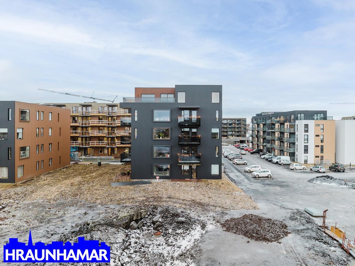 Áshamar 48, 221 Hafnarfjörður
