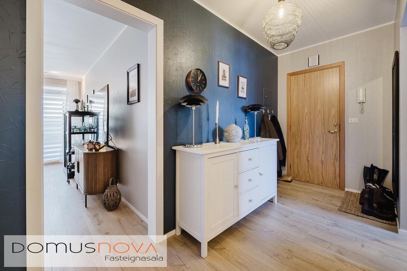 Hraunbær 122, 110 Reykjavík