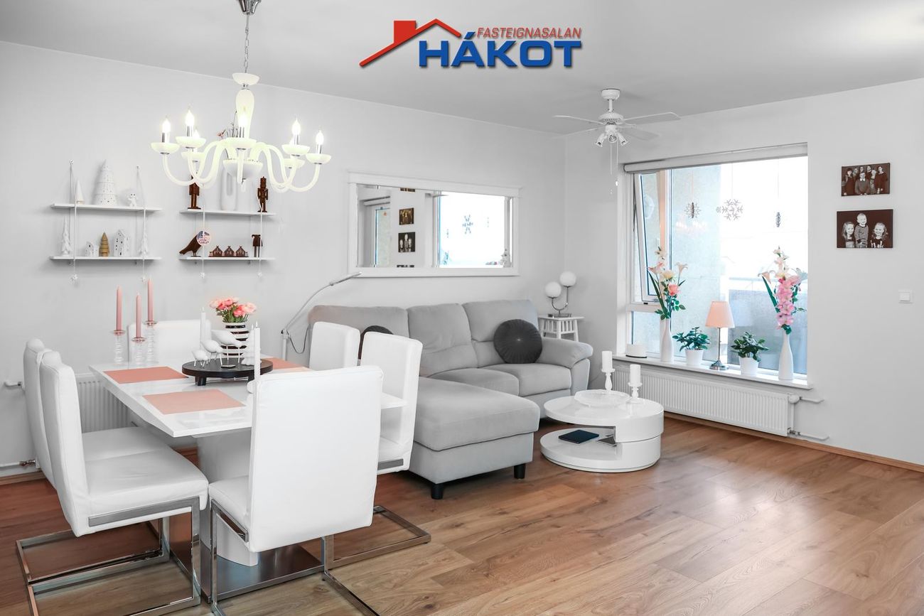 Kirkjubraut 12 - 0204, 300 Akranes