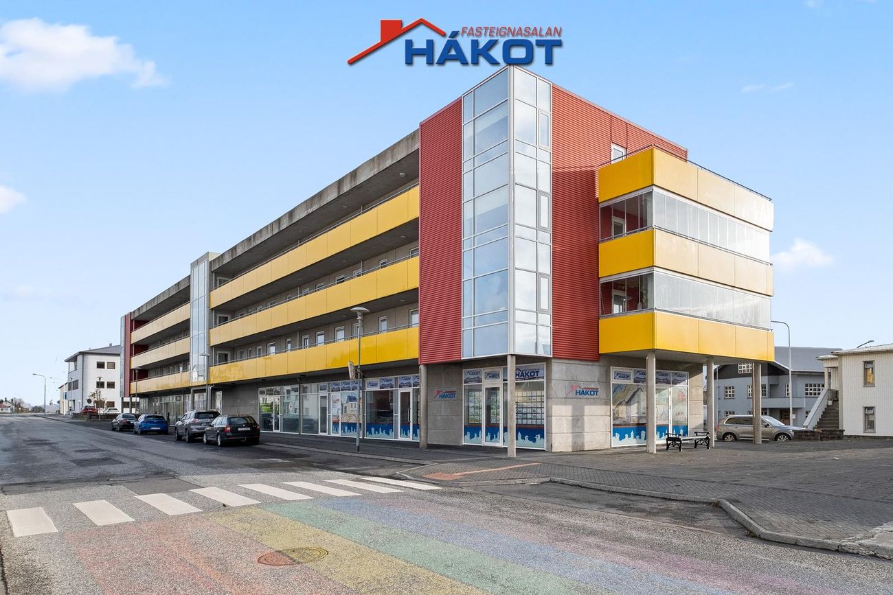 Kirkjubraut 12 - 0204, 300 Akranes