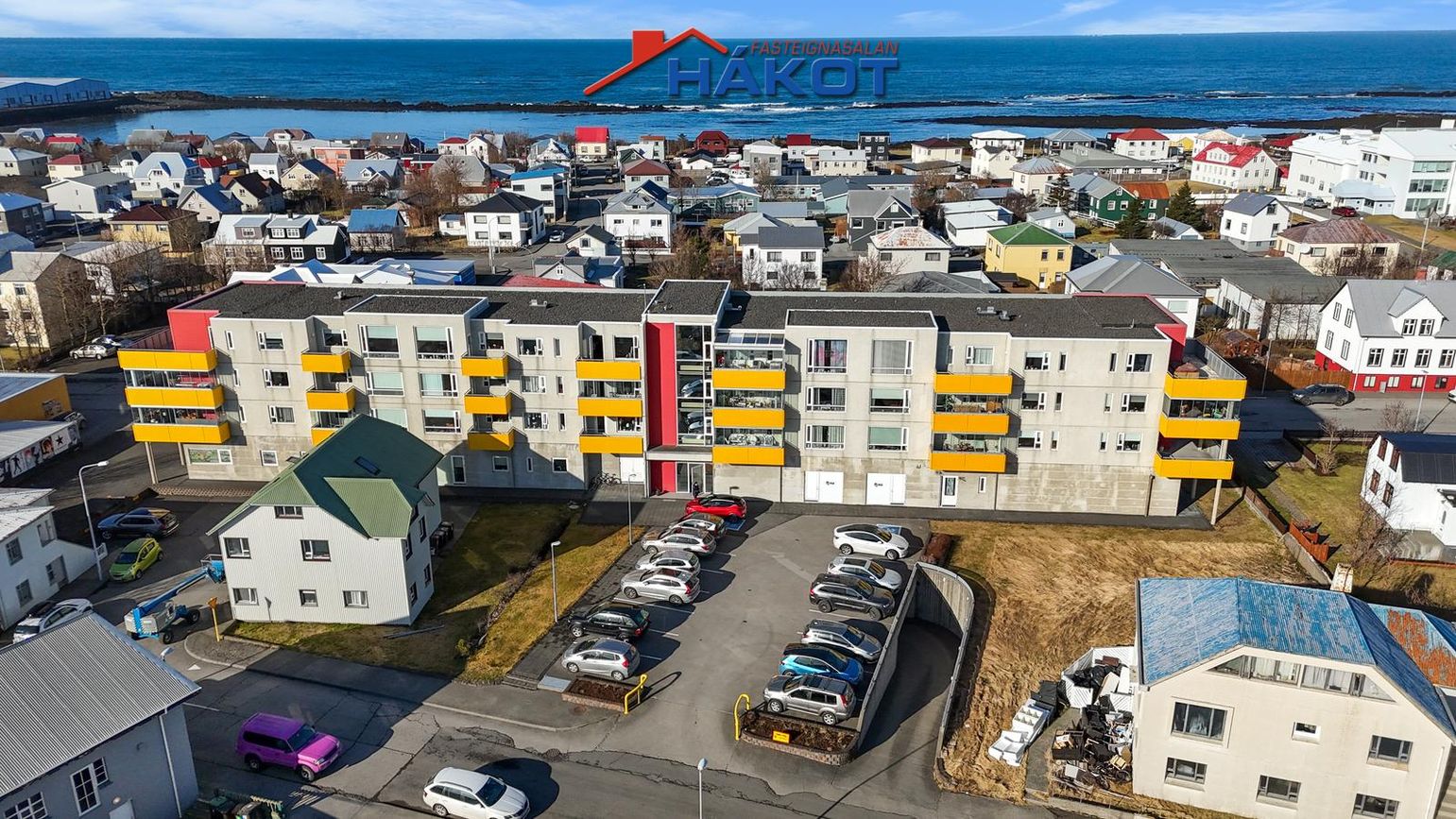 Kirkjubraut 12 - 0204, 300 Akranes