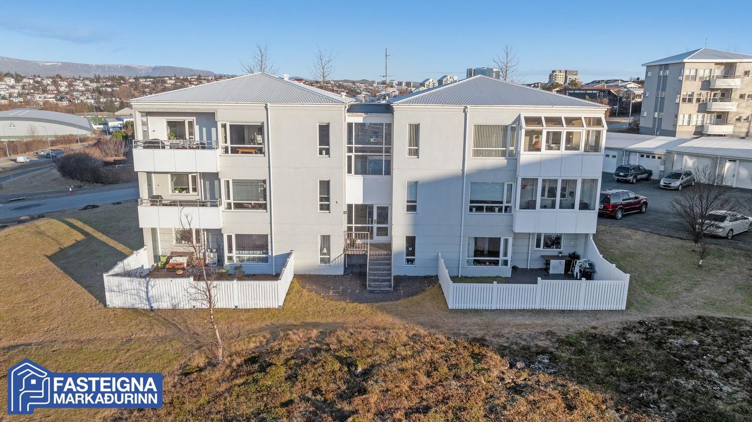 Arnarsmári 2, 201 Kópavogur