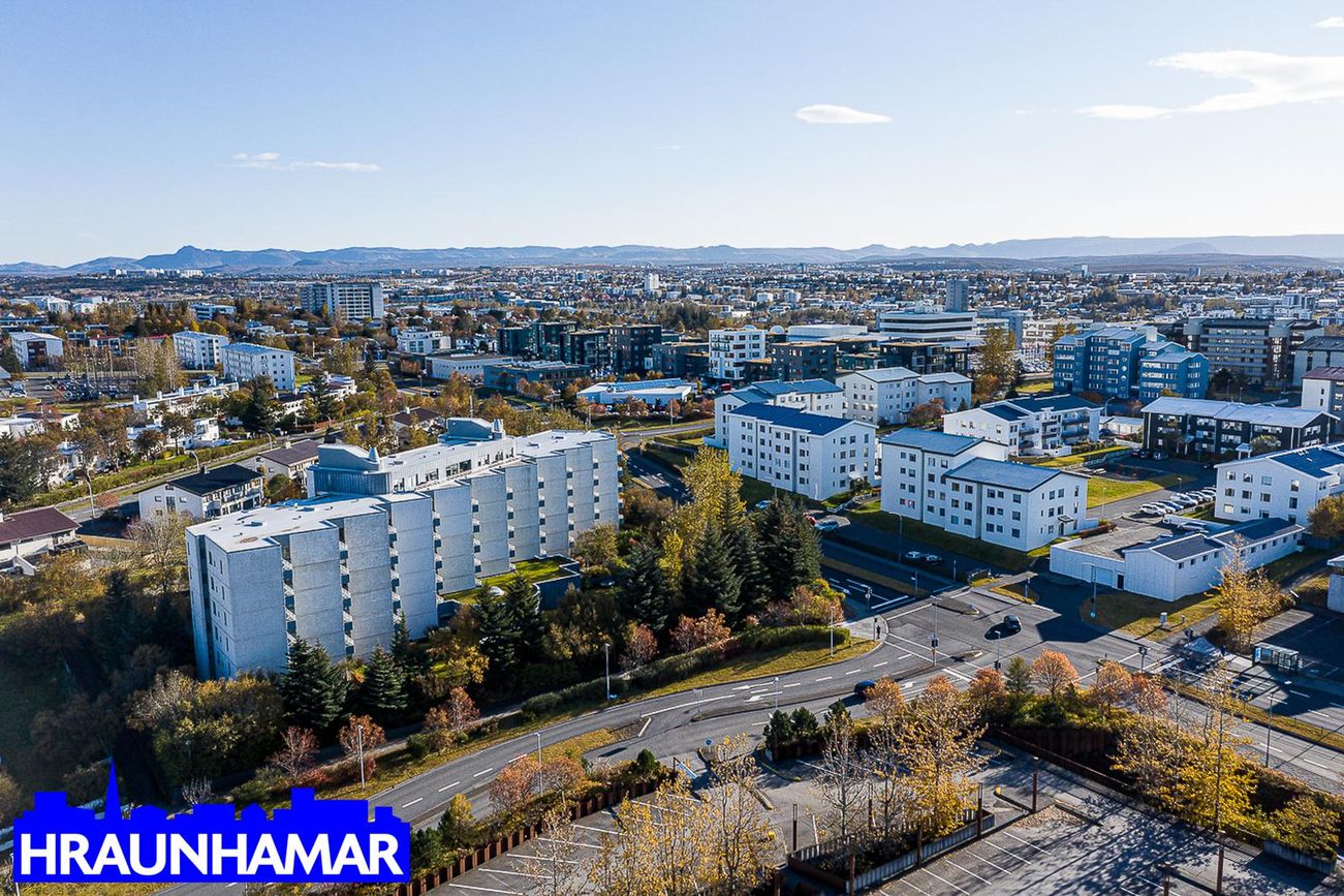 Hvassaleiti 58, 103 Reykjavík