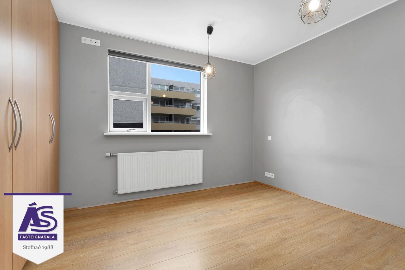 Eskivellir 7, 221 Hafnarfjörður