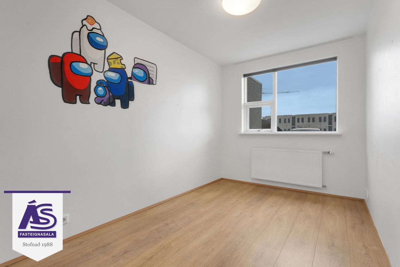 Eskivellir 7, 221 Hafnarfjörður