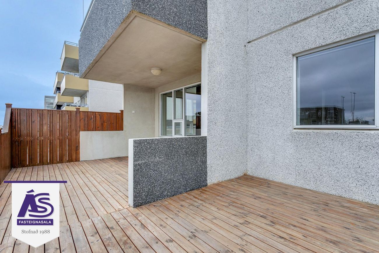 Eskivellir 7, 221 Hafnarfjörður