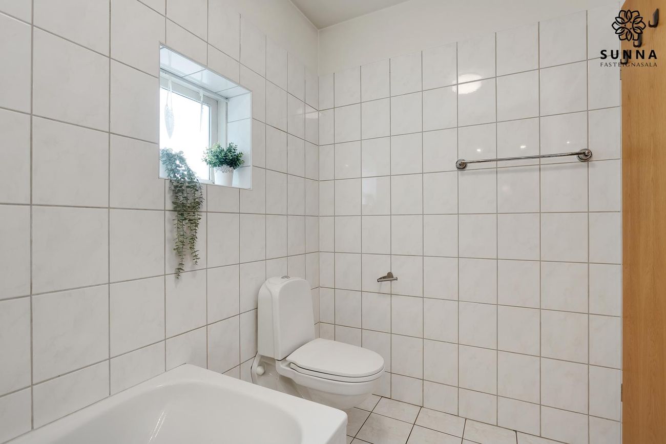 Kristnibraut 79, 113 Reykjavík