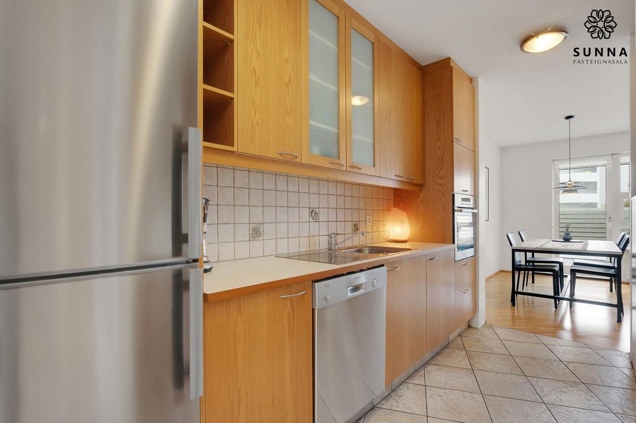 Kristnibraut 79, 113 Reykjavík