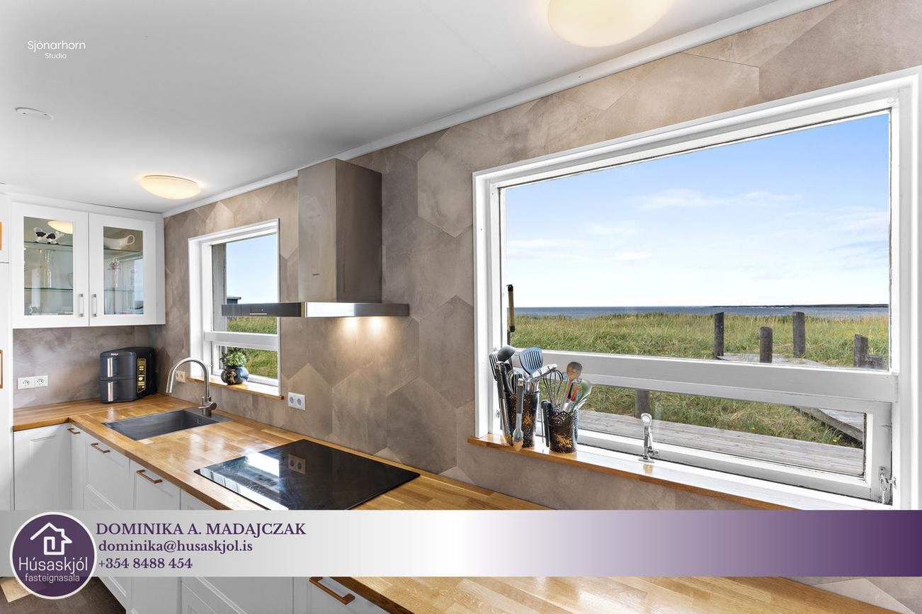 Hafnagata 10 - 0101, 233 Reykjanesbær