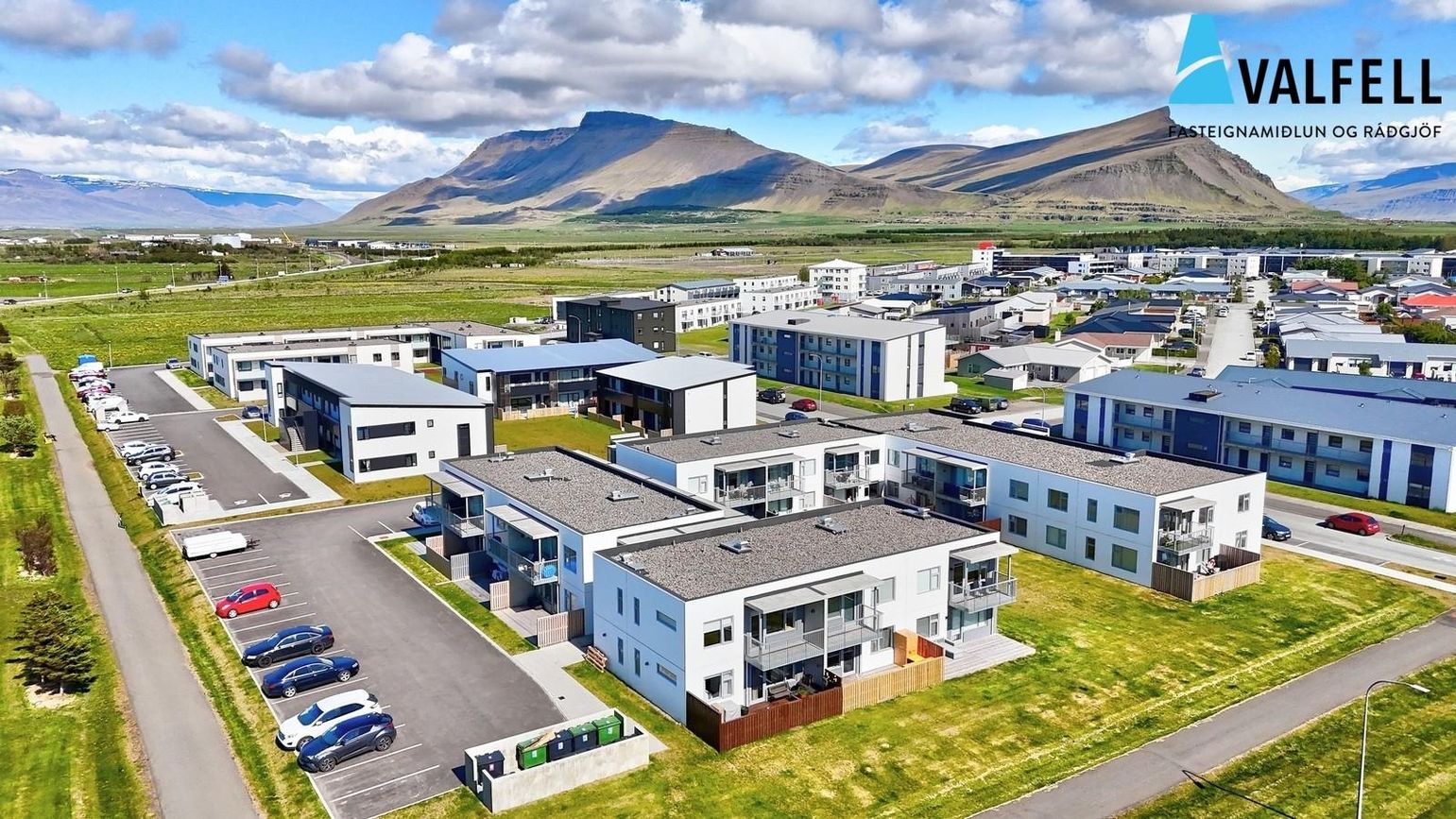 Asparskógar 1, 300 Akranes