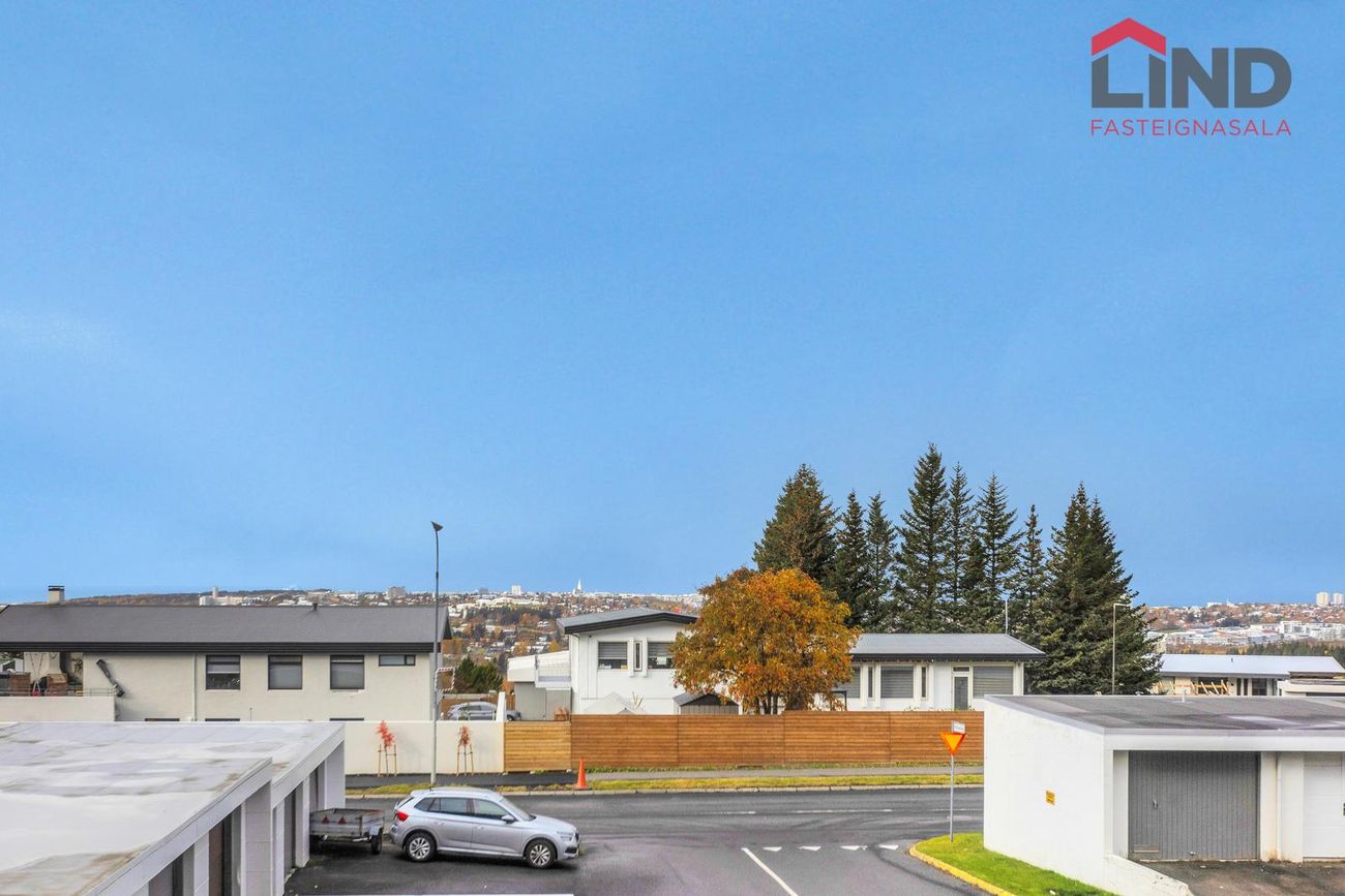 Dúfnahólar 4, 111 Reykjavík