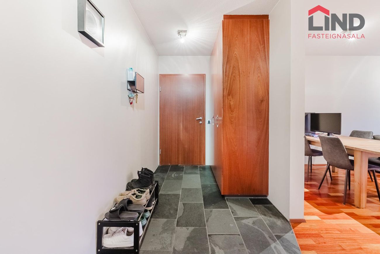 Jötnaborgir 6 - 0302, 112 Reykjavík