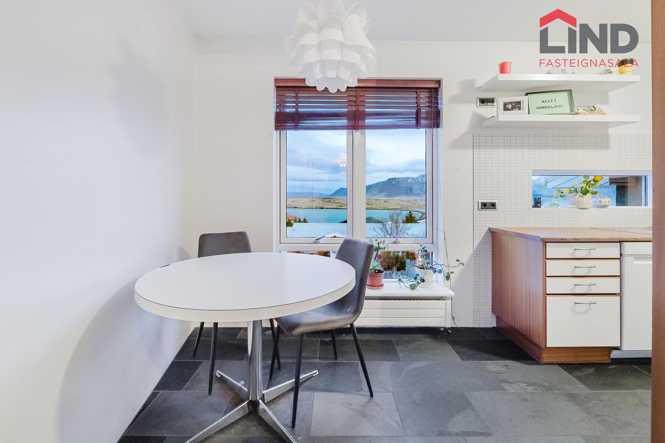 Jötnaborgir 6 - 0302, 112 Reykjavík