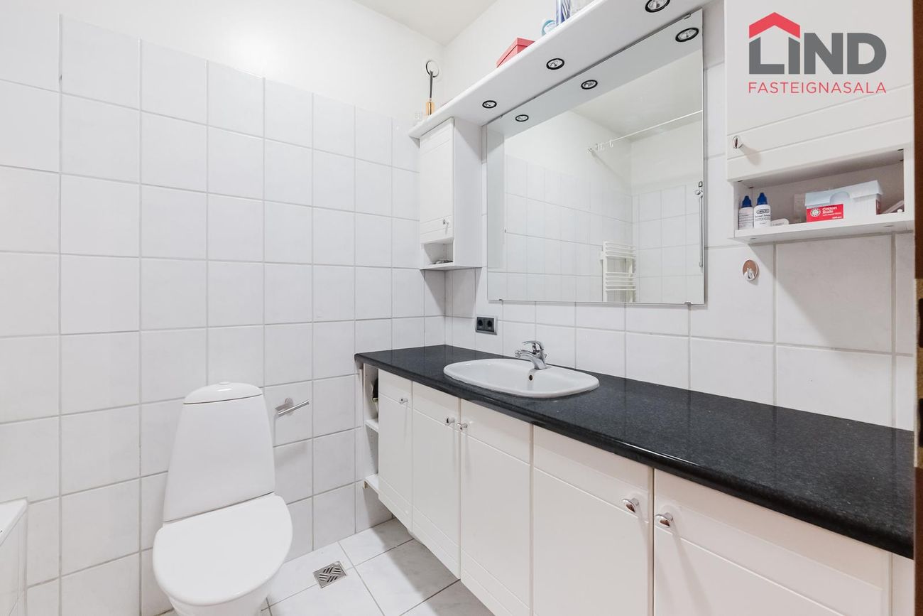 Jötnaborgir 6 - 0302, 112 Reykjavík