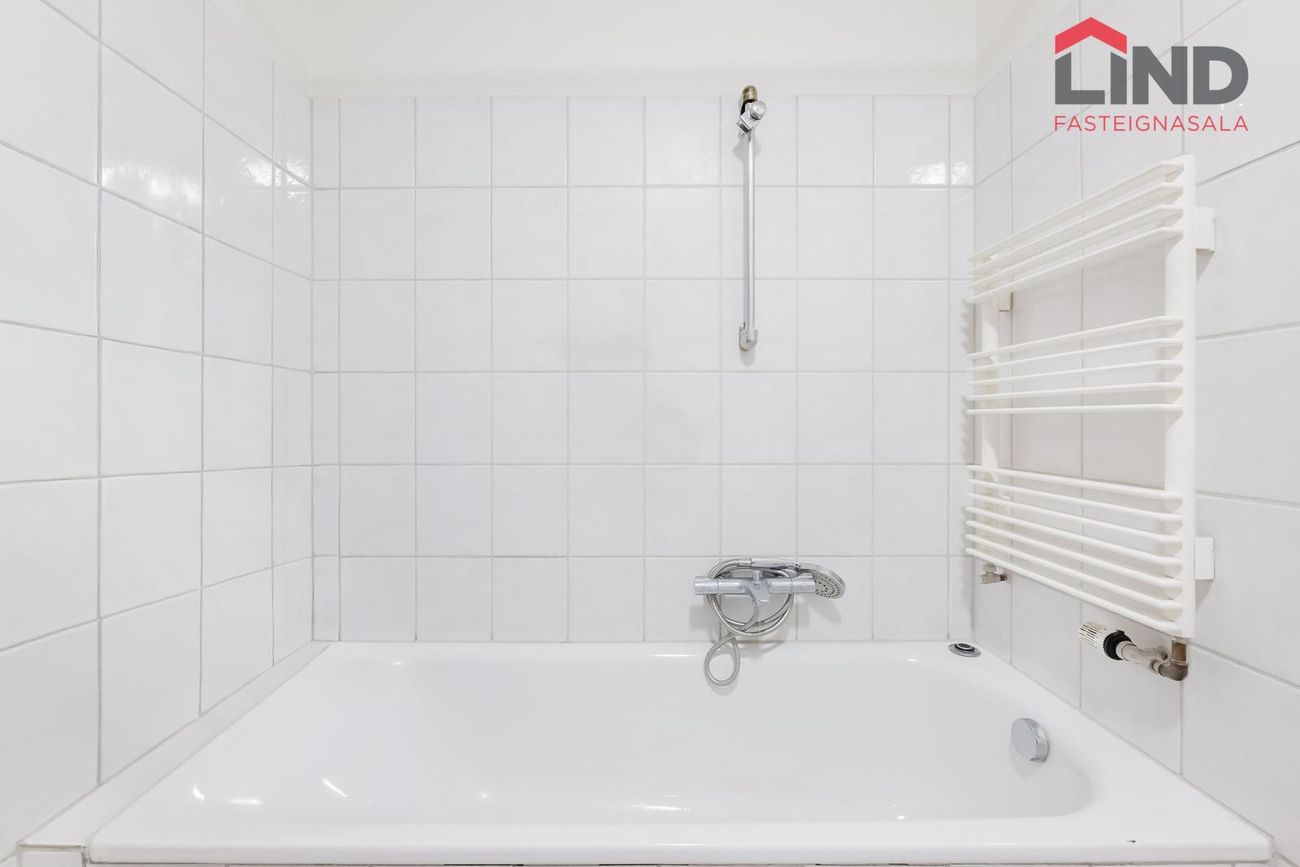 Jötnaborgir 6 - 0302, 112 Reykjavík