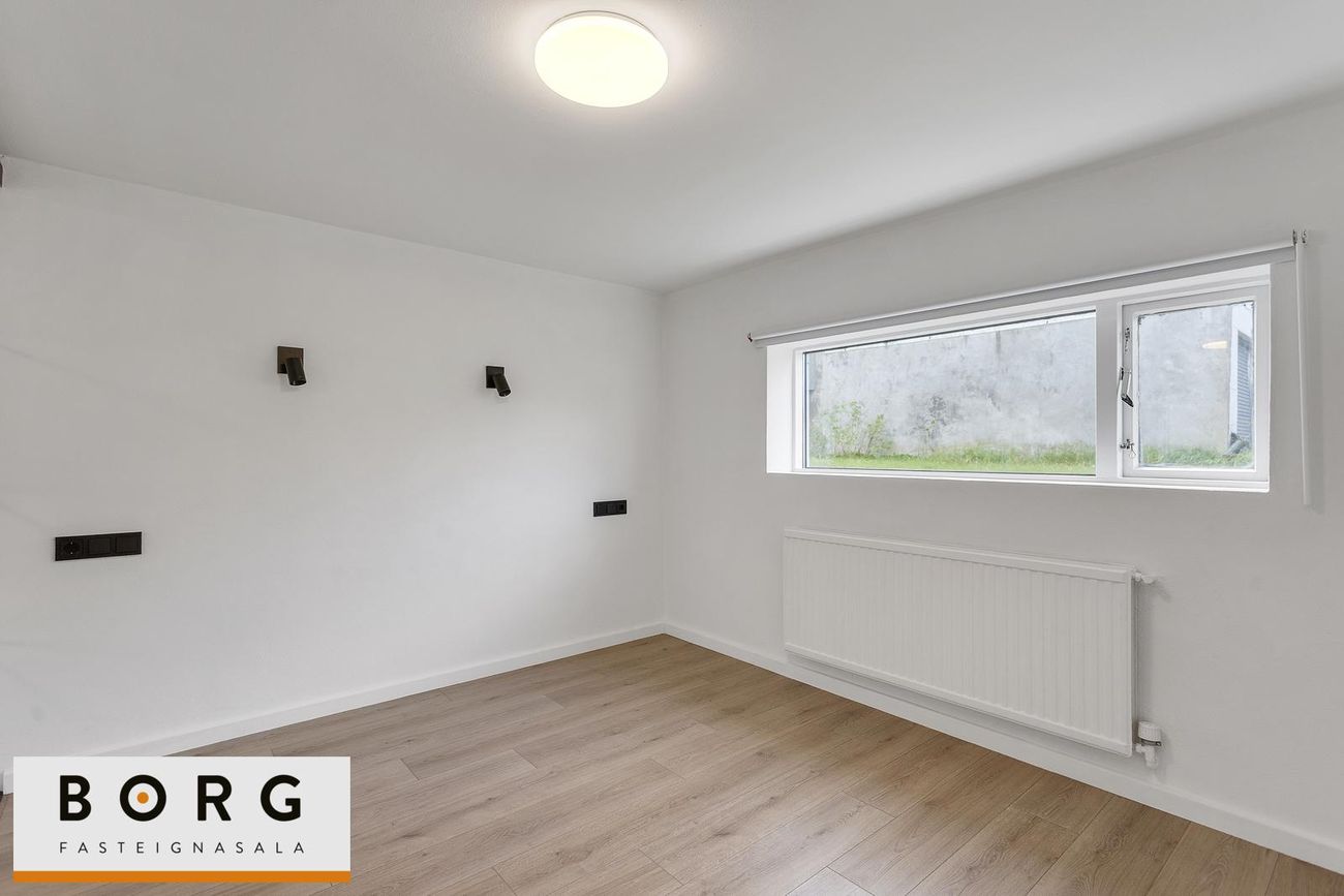 Hrísateigur 10, 105 Reykjavík