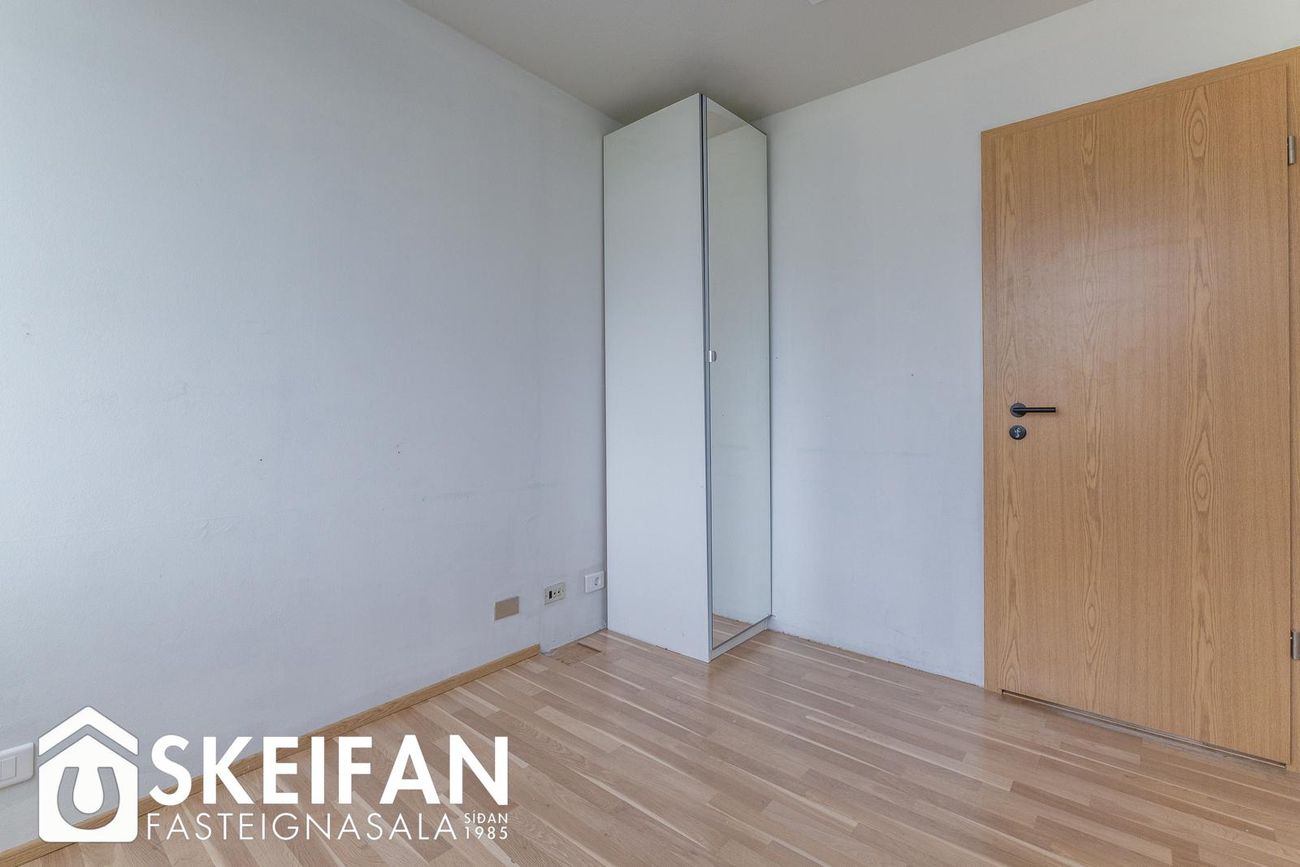 Háengi 8 - 0301, 800 Sveitarfélagið Árborg