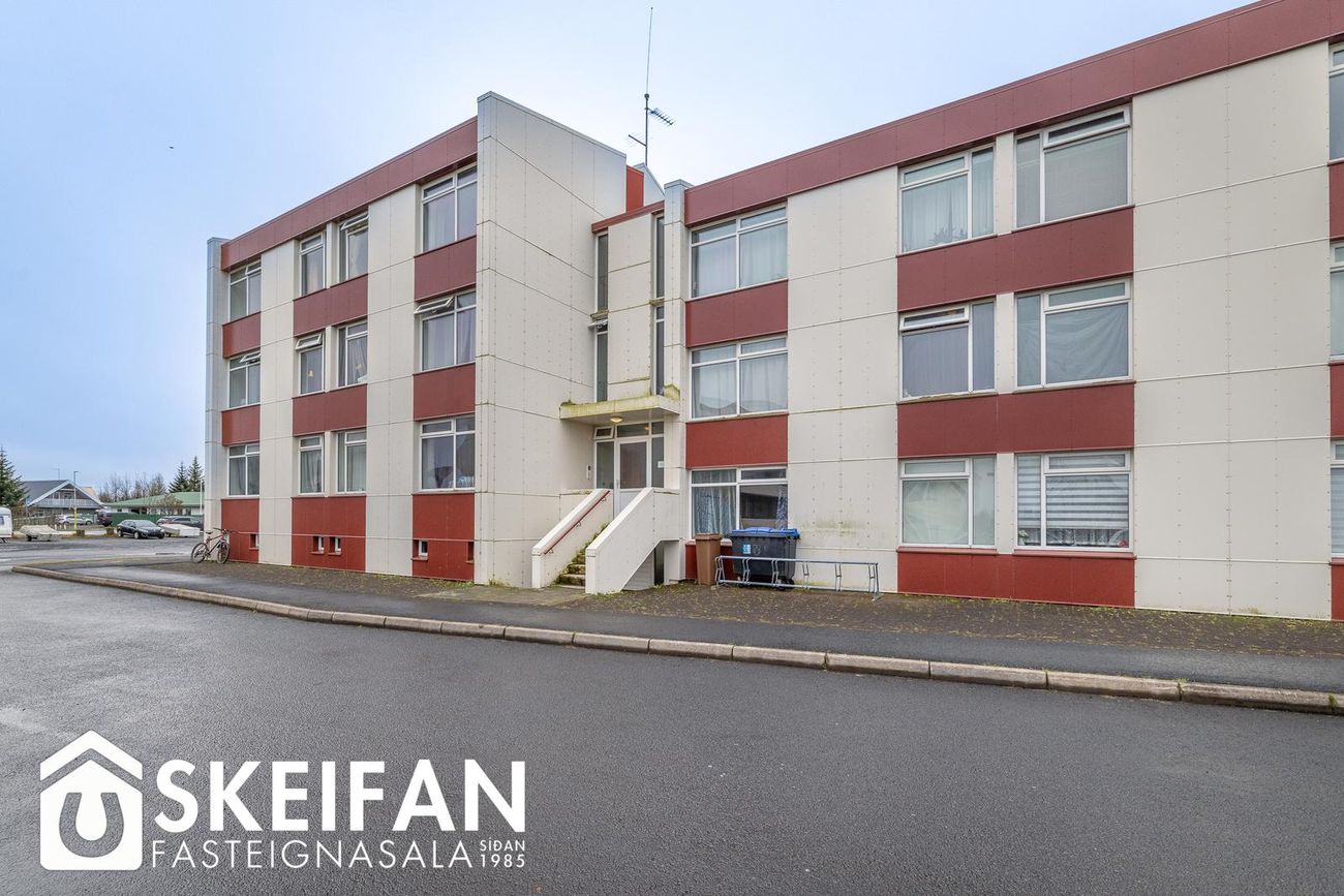 Háengi 8 - 0301, 800 Sveitarfélagið Árborg