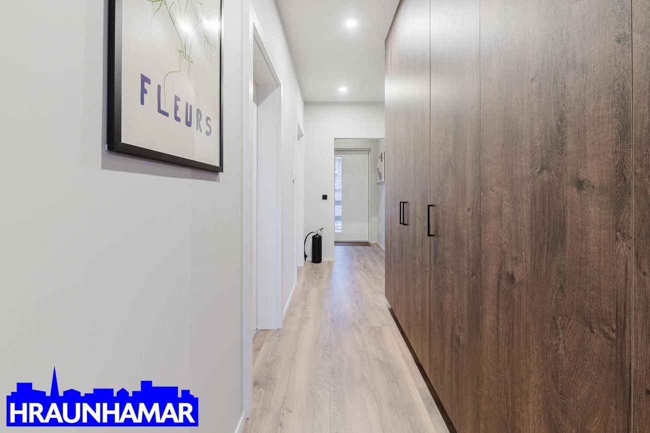 Áshamar 42 - 0201, 221 Hafnarfjörður