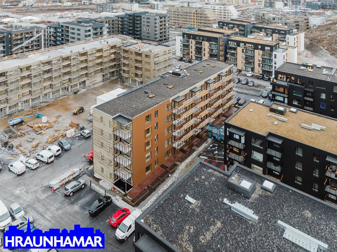 Áshamar 42 - 0201, 221 Hafnarfjörður