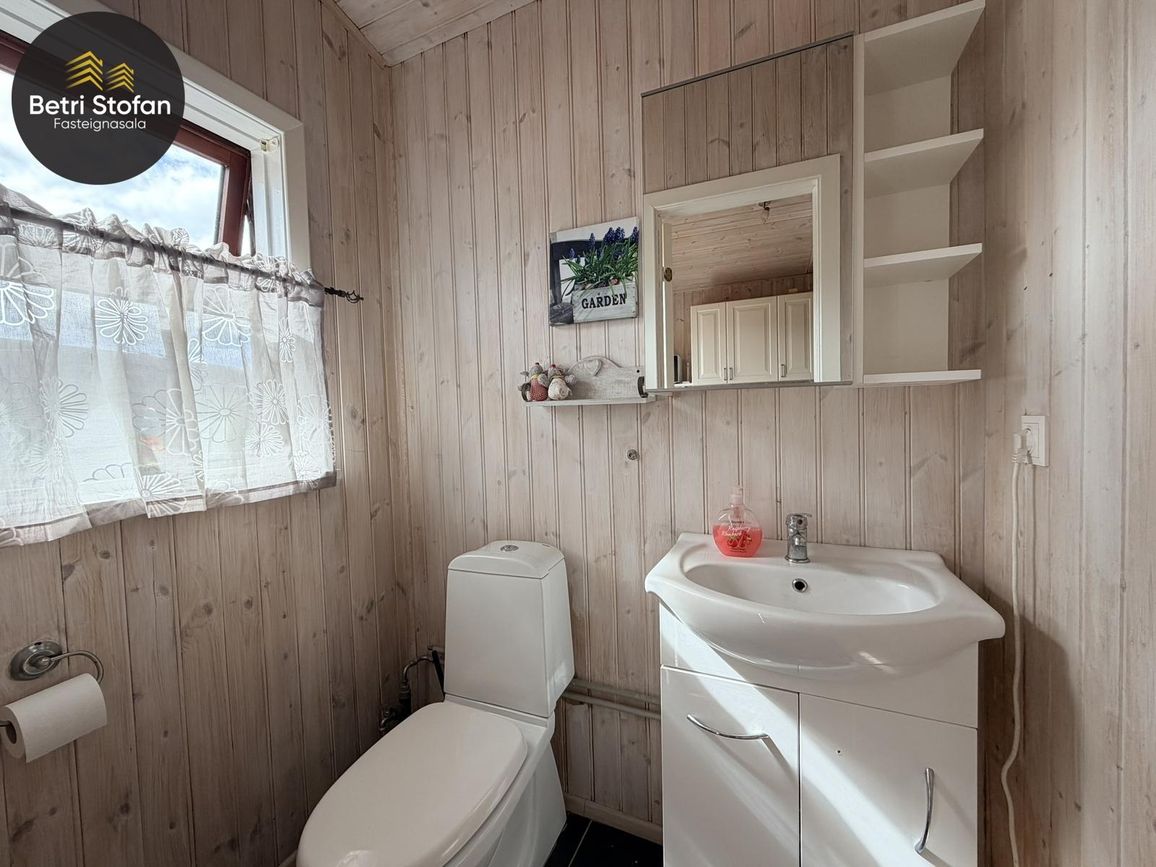 Kjarrás 12 - 0101, 301 Hval